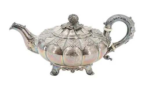 Antique English Emes & Barnard Sterling Silver Tea Pot - Approx 24.750 ozt.
