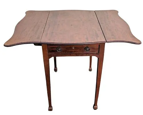 Antique English George III Style Mahogany Butterfly Pembroke Table