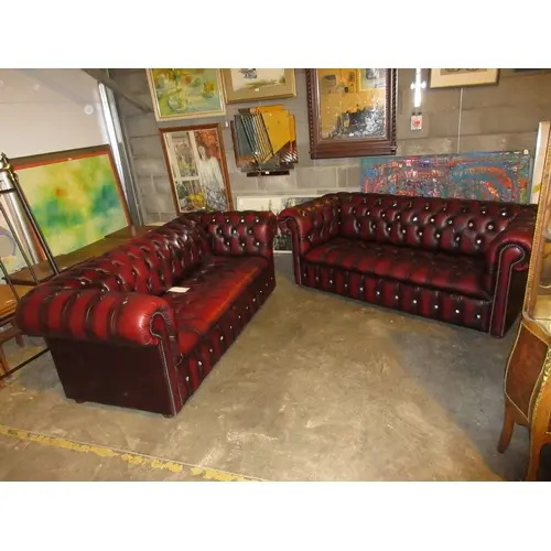 Pair of Chesterfield Burgundy Deep Buttoned Leather Settees ...