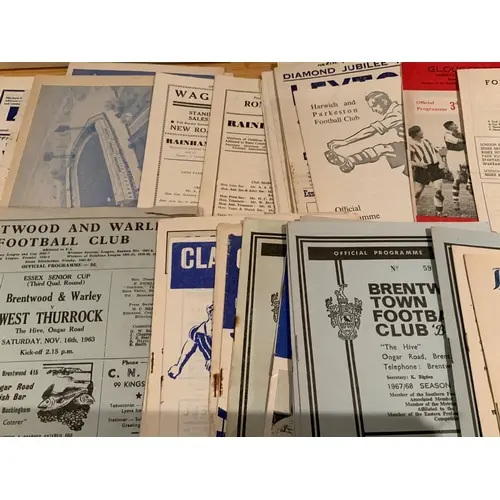 Non League Football Programmes: 40 from the 50s and a furthe...