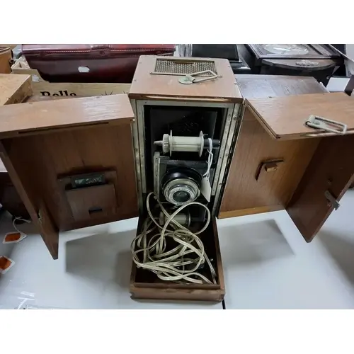 A VINTAGE ZEISS IKON 35mm MICROFILM READER/FILMSTRIP PROJECT...