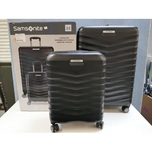A Samsonite Precision 2 piece hardside suitcase set , origin...