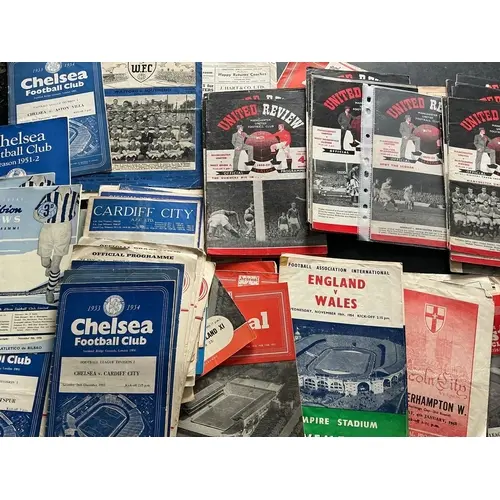 1950s Football Programme Collection: Wide range of clubs in ...