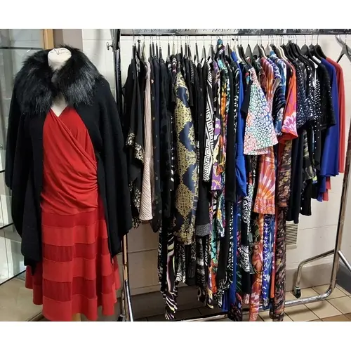 A SELECTION OF VINTAGE WOMEN'S CLOTHES, approximately forty-...