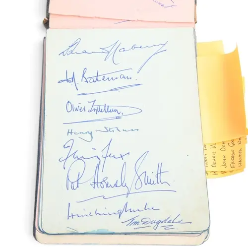 Sporting Interest - A 1950 autograph album with many signatu...