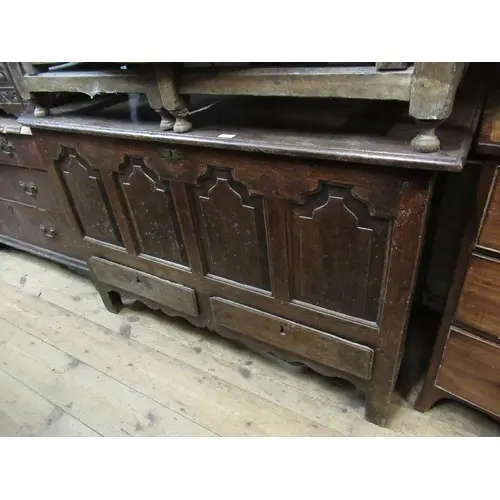 George III Oak mule chest, the moulded plank top above four ...