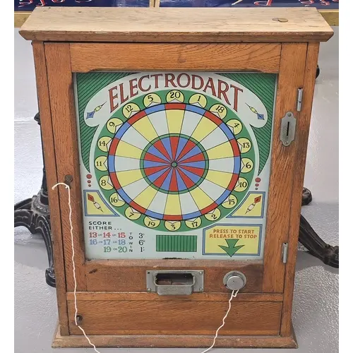 Electrodart vintage arcade machine on old 1D with keys.