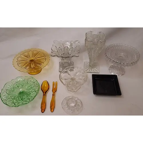 Vintage Pressed Glass incl. clear glass fluted rose bowl wit...
