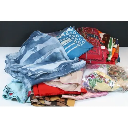 Fashion - collection of largely silk scarves to include exam...