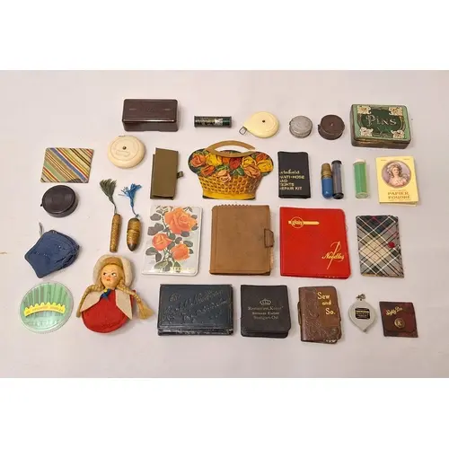 Vintage & Antique Sewing Related Items incl. 2 gold tone nee...