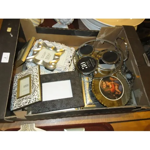 Box of Photo Frames
