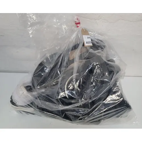 ONE BAG OF TRAINERS INC. NEW BALANCE, CONVERSE