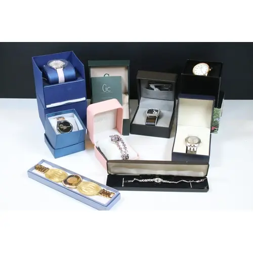 Collection of fashion watches, to comprise Swarovski, Guess ...