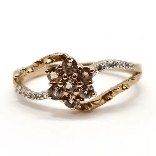 9ct hallmarked gold stone set crossover cluster ring - size ...