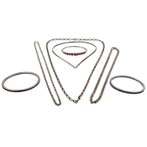 A selection of silver, hallmarked and white metal jewellery....
