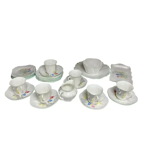 A Shelley 'Dainty' twenty one piece tea service and sandwic...