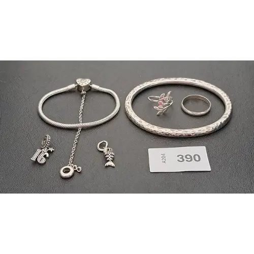 SELECTION OF SILVER AND OTHER JEWELLERY comprising a heavy s...