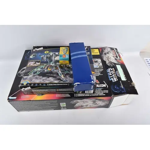 A BOXED 1995 KENNER STAR WARS ELECTRONIC MILLENNIUM FALCON, ...