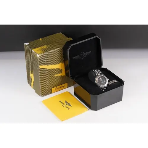 Breitling automatic stainless steel wrist watch having a rou...