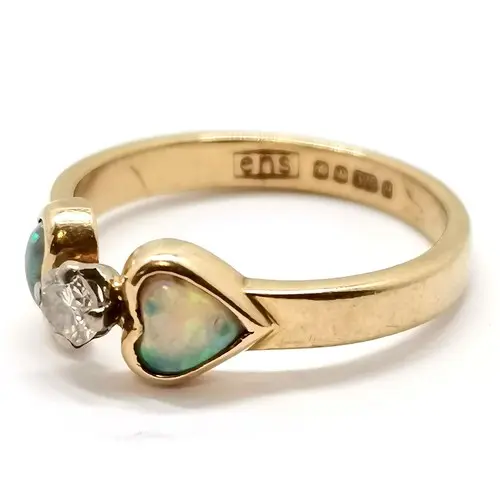 9ct hallmarked gold diamond & heart shaped opal ring - size ...