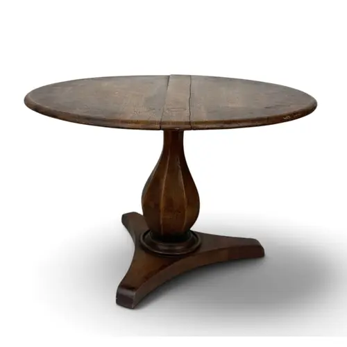 A VICTORIAN MAHOGANY APPRENTICE BREAKFAST TABLE 34cm x 23cm....