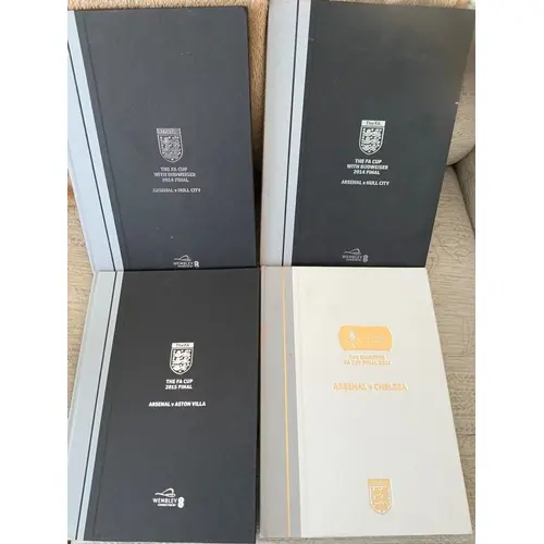 Arsenal Hardback FA Cup Final Football Programmes: 2014 Hull...