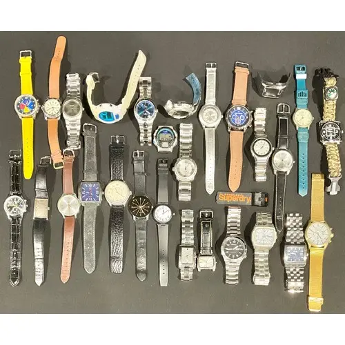 Watches - A collection of wristwatches, comprised of various...