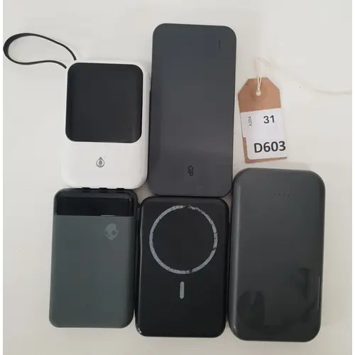 SELECTION OF FIVE POWERBANKS INCLUDING SKULLCANDY, GP, AND N...