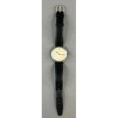 Watches: a gentleman's Jaeger LeCoultre mechanical wristwatc...