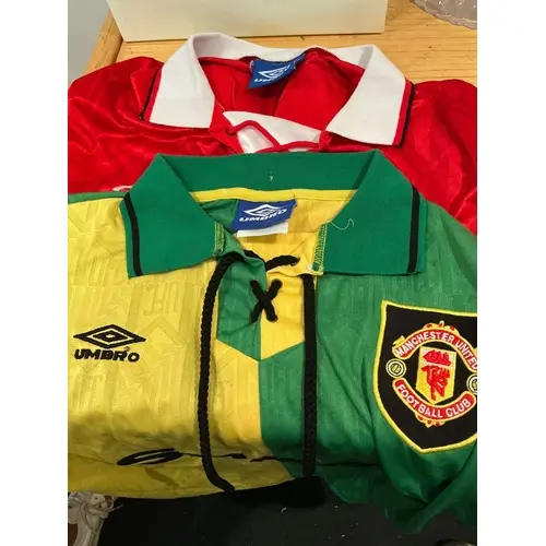 Manchester United 1992 - 1994 Original Football Shirts: Orig...
