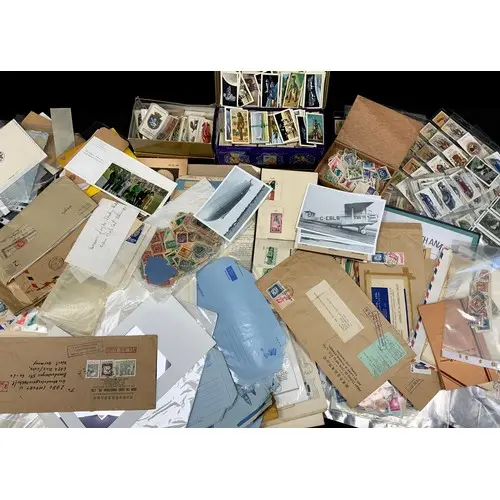 Philately - a quantity of 20th century stamps, mainly Easter...