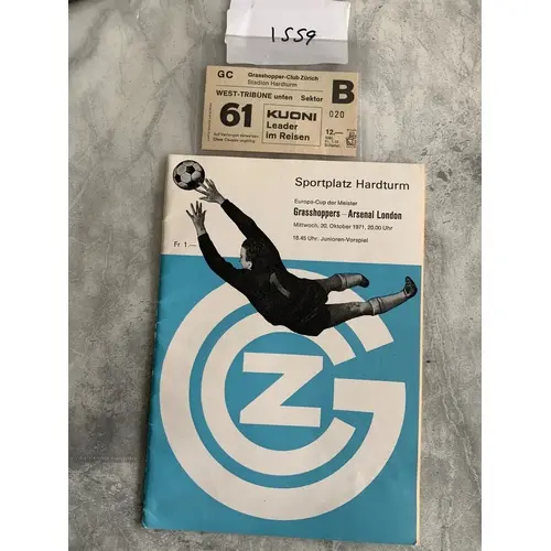 71/72 Grasshoppers v Arsenal Football Programme + Ticket: Eu...