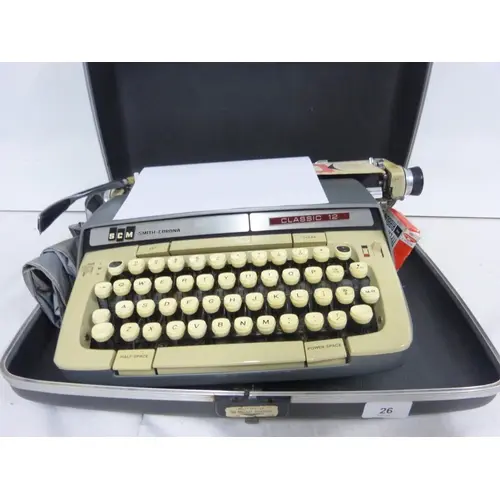 Cased Smith's Corona Classic 12 typewriter.