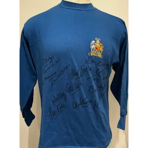 Manchester United 1968 European Cup Final Team Signed Shirt:...