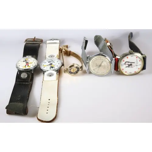 Five fashion watches to include Ingersoll Minnie Mouse, Mic...
