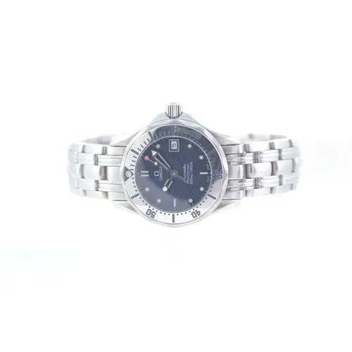 Brand: Omega Model Name: Seamaster Professional Reference: 2...