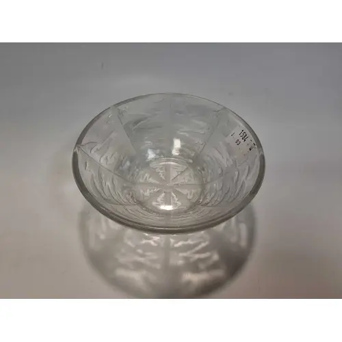 AN ART DECO RENE LALIQUE CLEAR AND FROSTED GLASS 'PISSENLIT'...