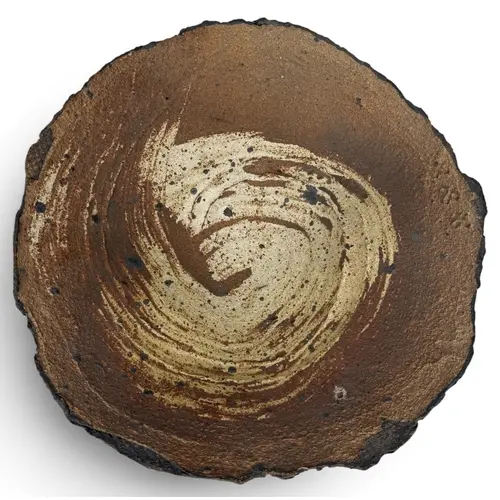 A LARGE STUDIO CERAMIC DISH 38cm W