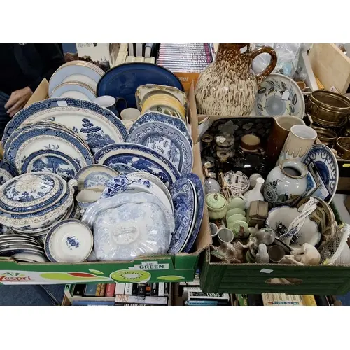 THREE BOXES AND LOOSE OF VINTAGE HOUSEHOLD CERAMICS to inclu...