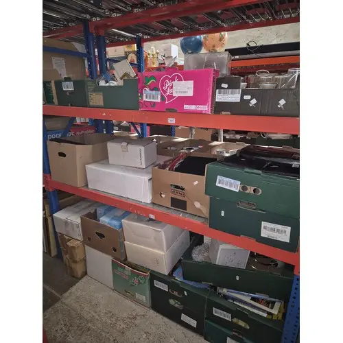 A mixed lot of over 20 boxes on 3 shelves and including ligh...
