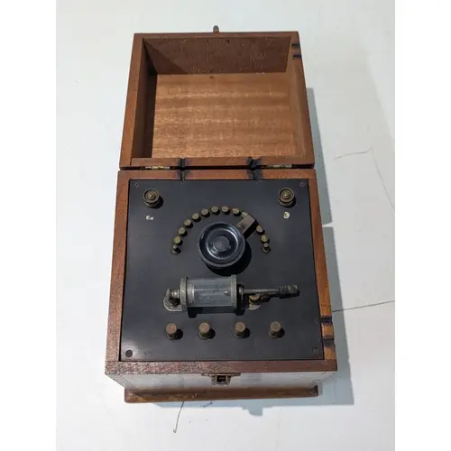 A 1920's vintage cats whisker crystal detector radio with a...