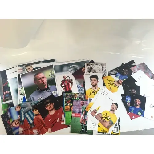 A collection of sports autographs including Football Manches...