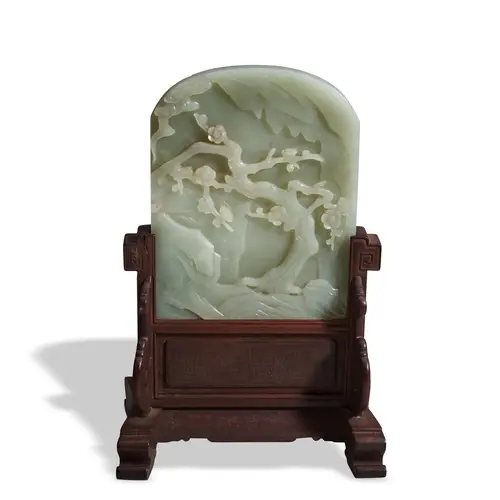 AN INSCRIBED CELADON JADE TABLE SCREEN 19TH / 20TH CENTURY 青...
