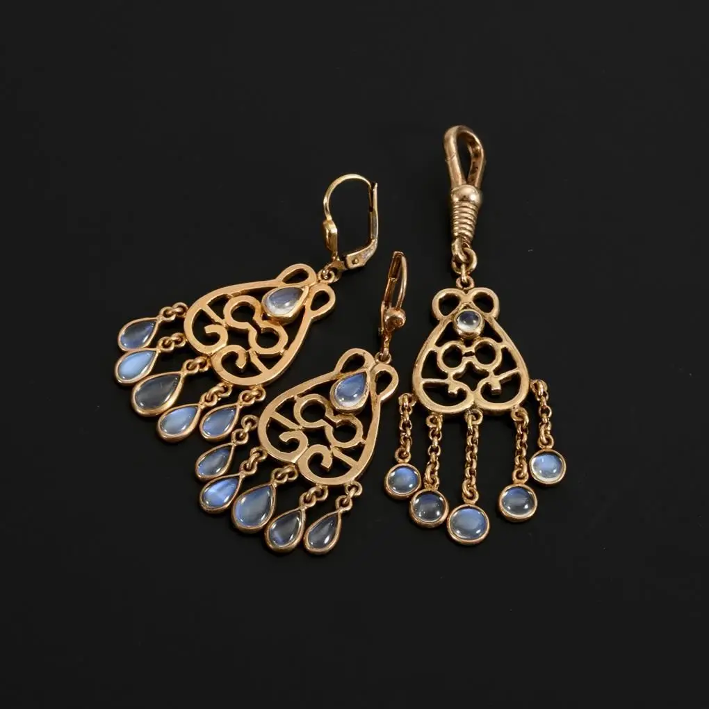 Moonstone Set: Pair of Dangle Earrings and Pendant.