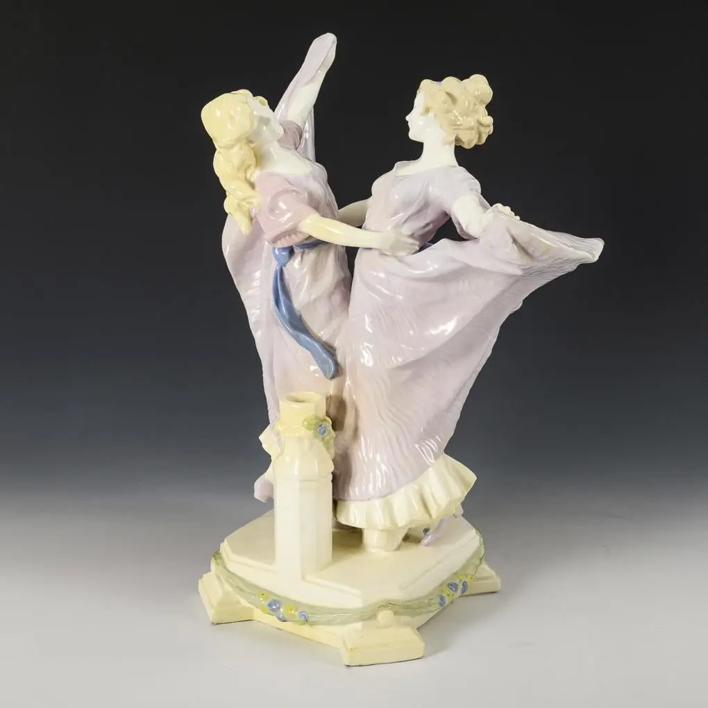 Lamp base with two dancers. Keramos, Viennese art ceramics.