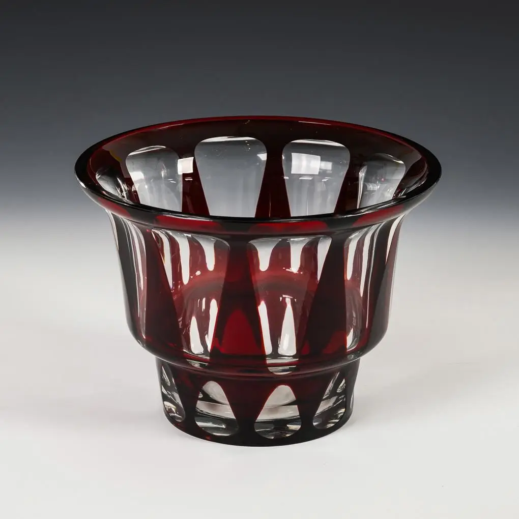 Art Deco bowl with cut-glass decoration.