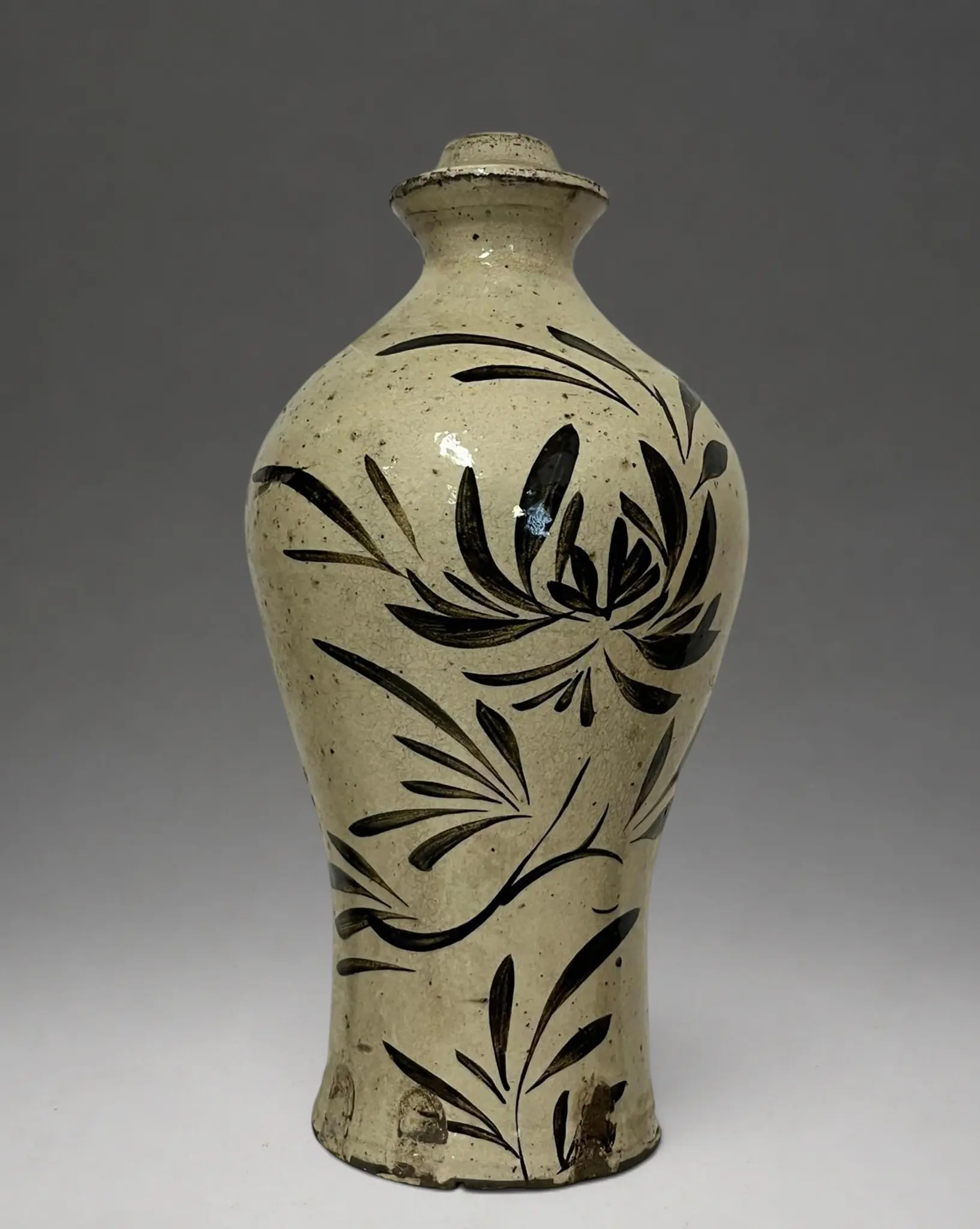 Cizhou vase in the Meiping style, China, Yuan dynasty (1271-1368)