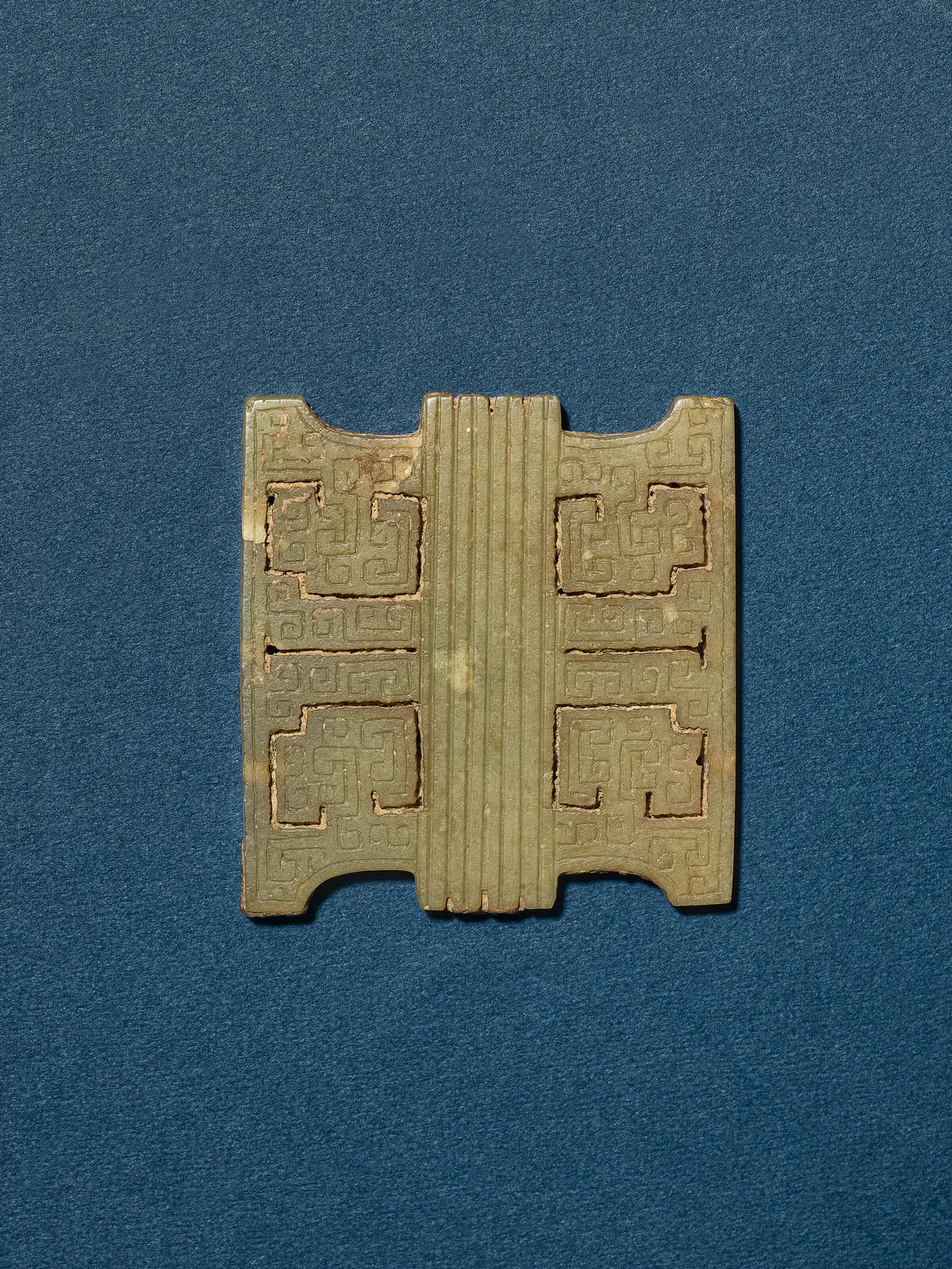 A Qin-Style Jade Openwork Ornament