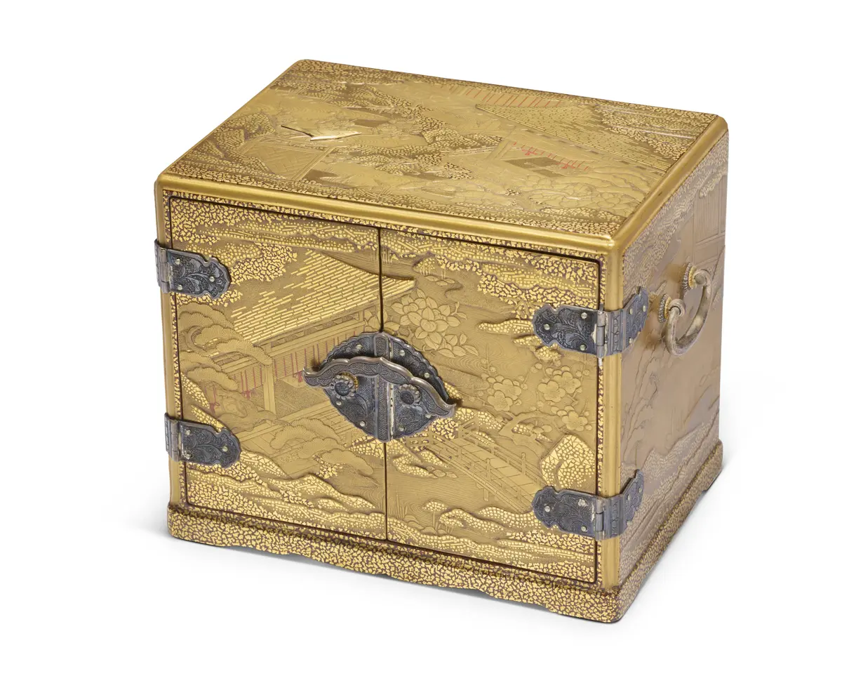 A Gold Lacquer Kodansu (Small Cabinet)