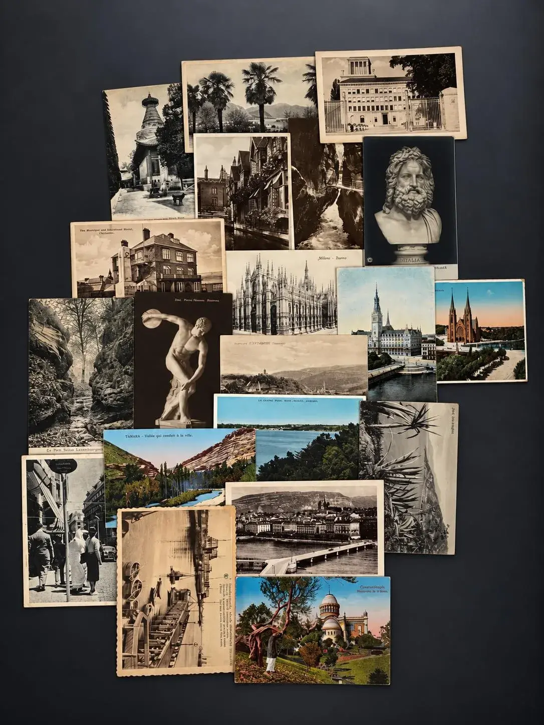 A box of postcards containing approximately 278 postcards an - Lot 112